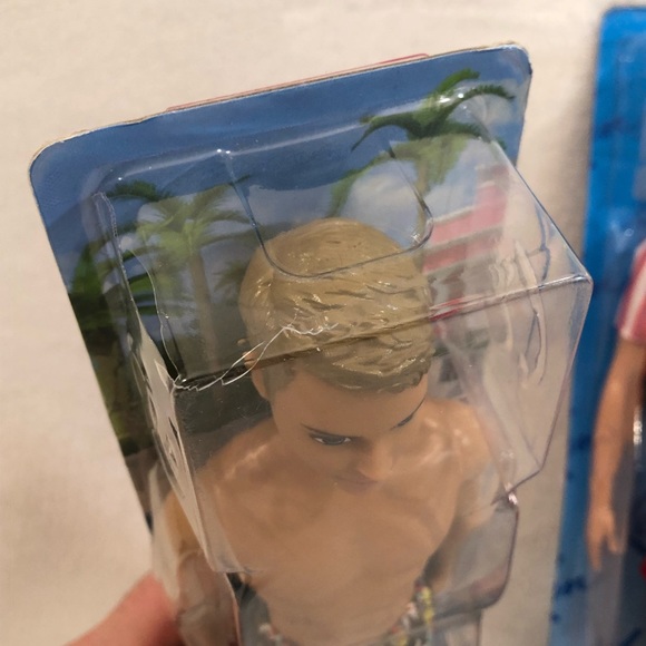 Lot of 4 NEW Mattel (2) Ken (2) Barbie Dolls Toys Beach Retro Fashion Swim Wear - Picture 3 of 8
